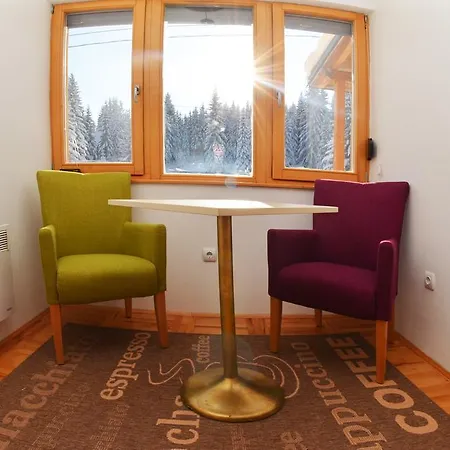 Apartament Jahorinska Dvorista Jahorina